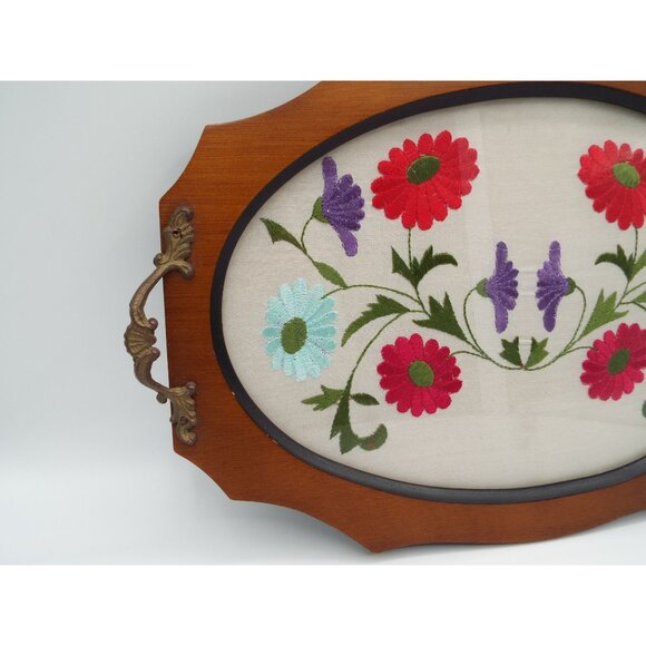 Vintage Oval Glass and Wood Embroidered Floral Serving Vanity Tray Brass Handles - Picture 2 of 8